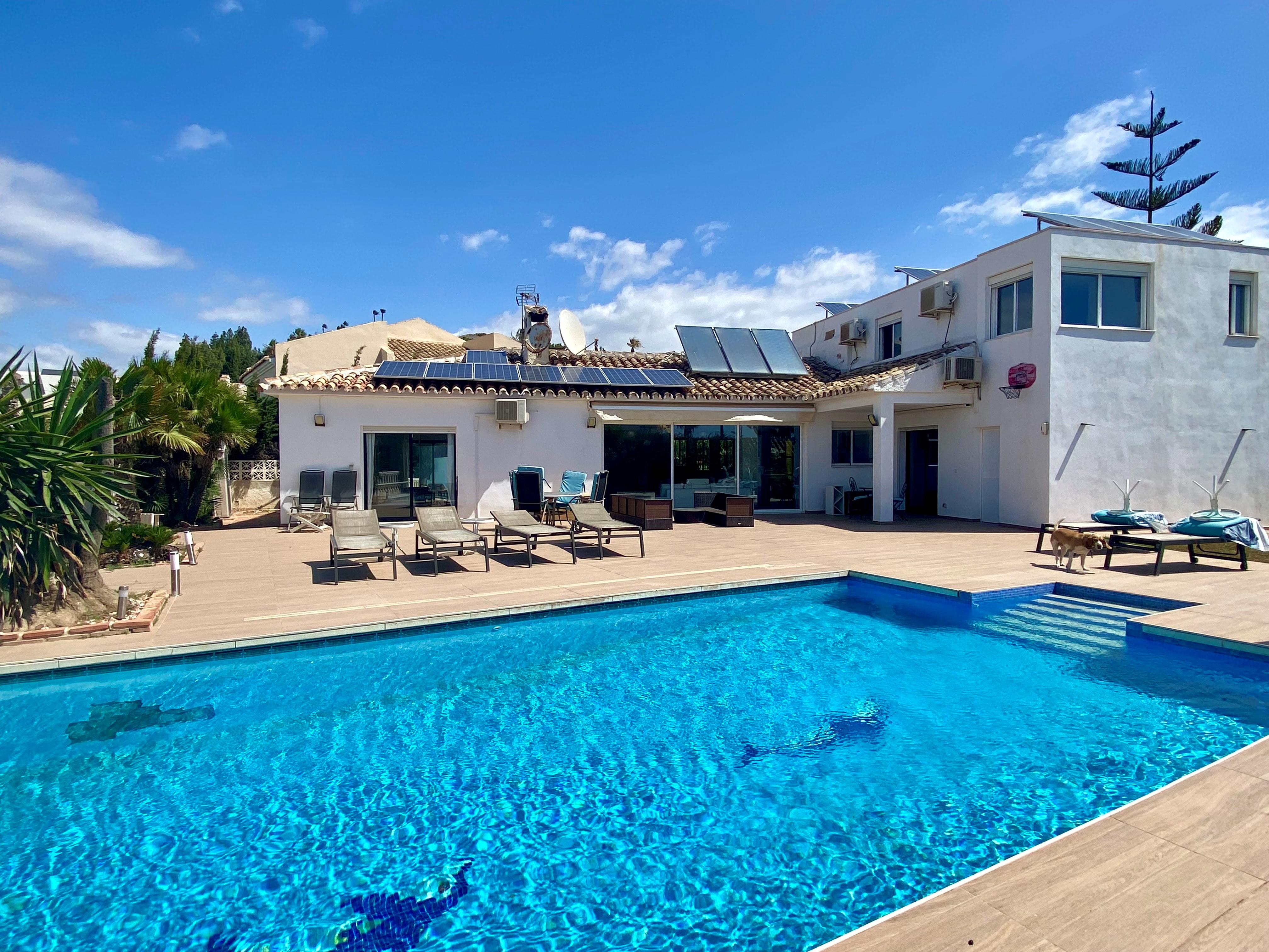 Stunning Detached Villa in El Chaparral, Costa del Sol